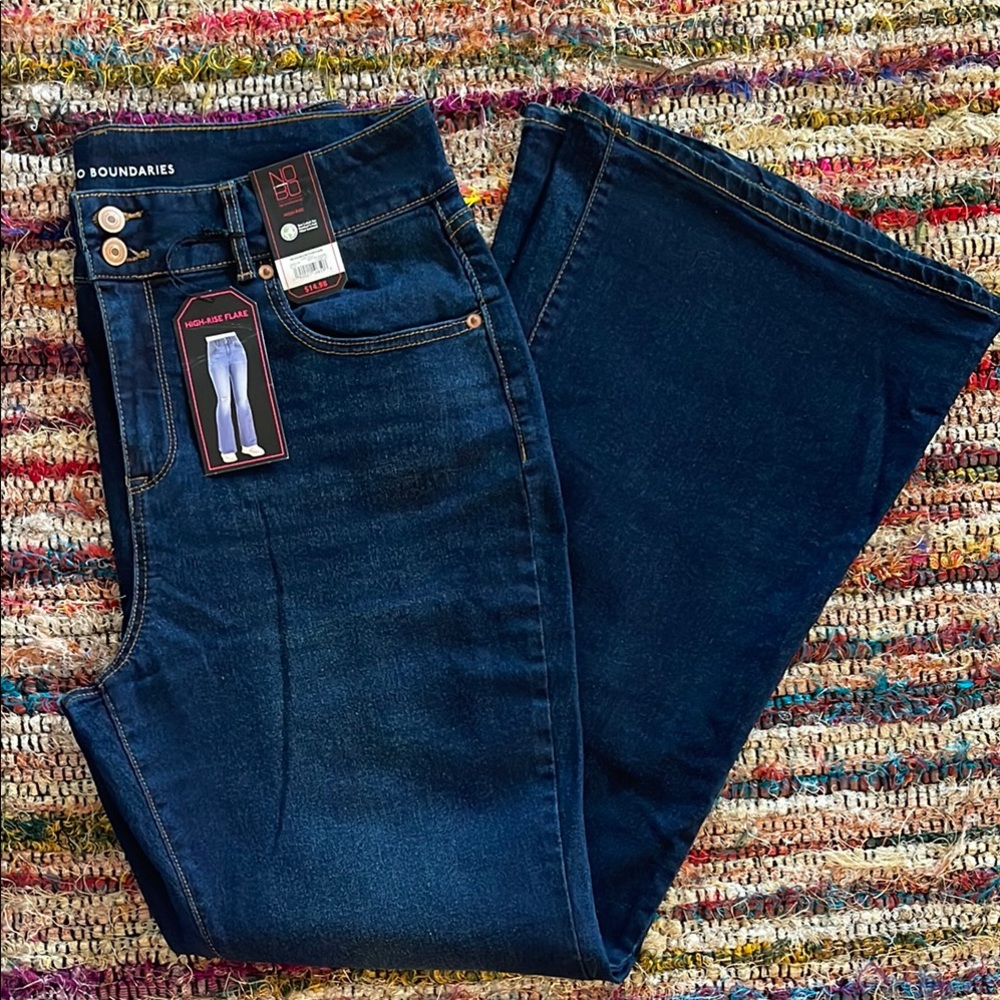 No Boundaries Women's Blue Jeans